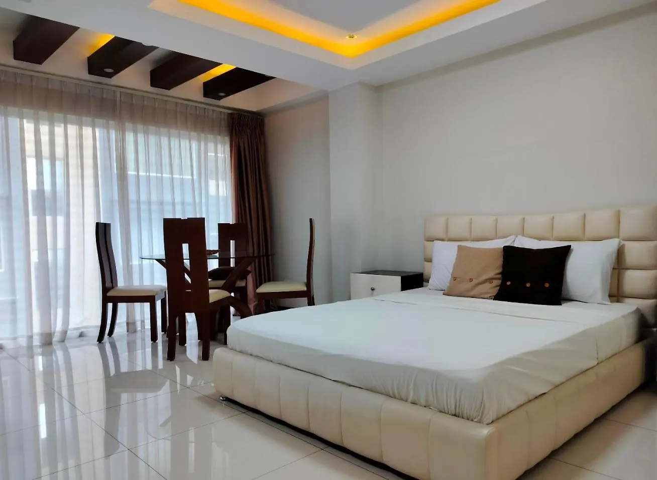 La Grande Hotel & Residence Angeles Apartment